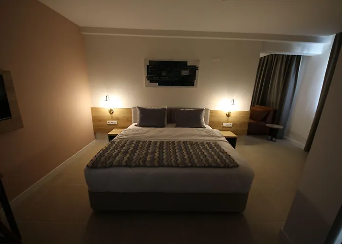 Отель Spilos Гумульдур